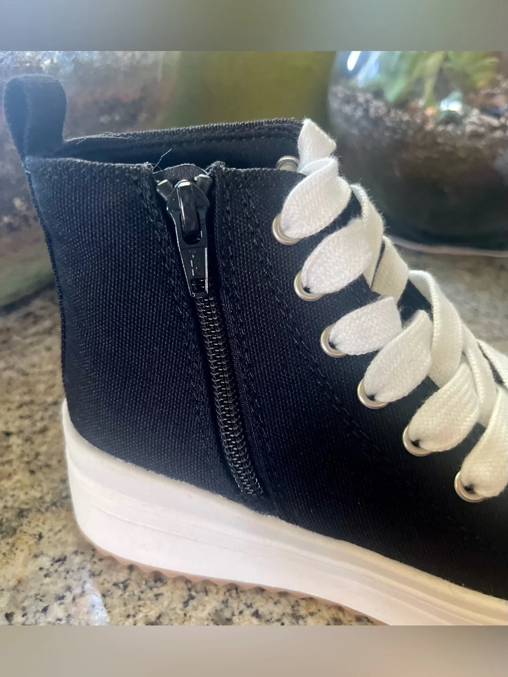 art class Black and White High-Top Platform Sneakers